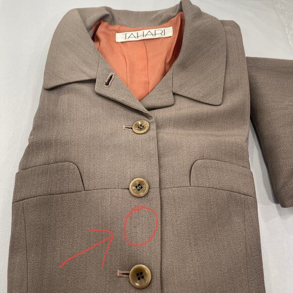 90s Tahari Vintage Taupe Brown Wool Two Piece Skirt Suit Set - Picture 13 of 14